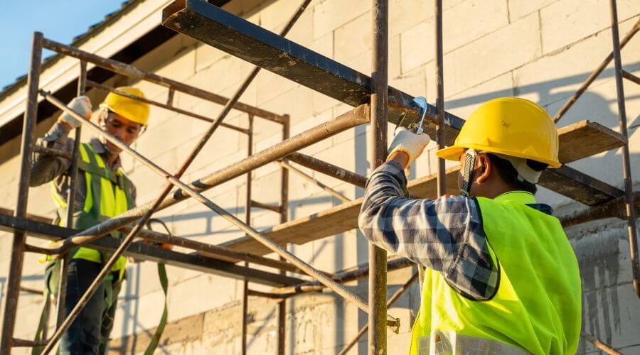 Professional fairlawn roofing services in Fayette, MS